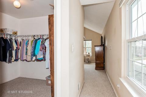 338 Cimarron Rd E, Lombard, IL 60148 photo 11