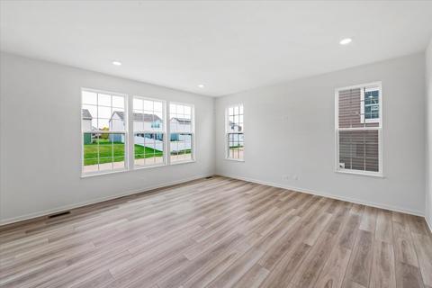 89 Hedgerow Dr, Elgin, IL 60124 photo 13