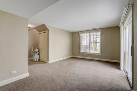 937 Symphony Dr, Aurora, IL 60504 photo 16
