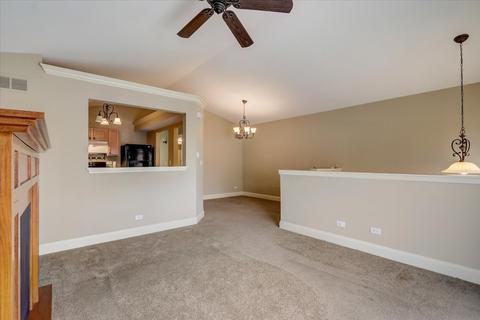 937 Symphony Dr, Aurora, IL 60504 photo 6