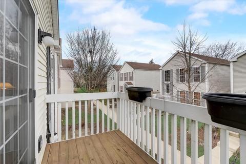 937 Symphony Dr, Aurora, IL 60504 photo 9