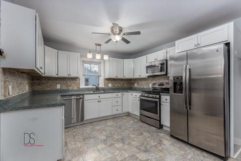 528 6th Ave, Ottawa, IL 61350 photo 9