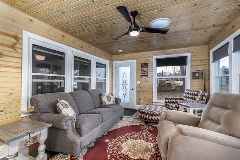 528 6th Ave, Ottawa, IL 61350 photo 5