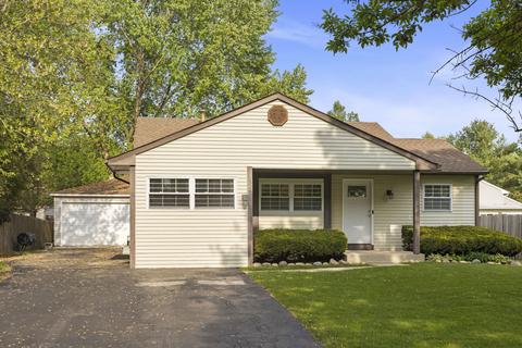 2326 Weatherford Ln, Naperville, IL 60565