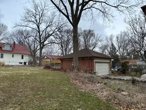 1000 Logan Ave, Elgin, IL 60120 photo 3
