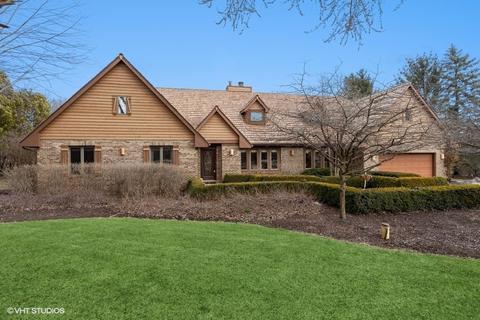 2404 N Long Ln, Mchenry, IL 60051 photo 1