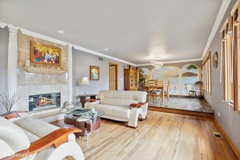 2404 N Long Ln, Mchenry, IL 60051 photo 5