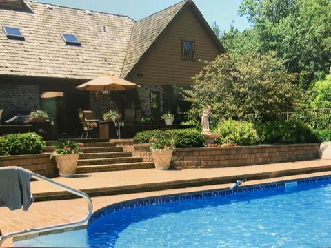 2404 N Long Ln, Mchenry, IL 60051 photo 2