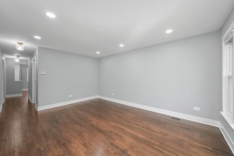 522 E 88th Pl, Chicago, IL 60619 photo 3