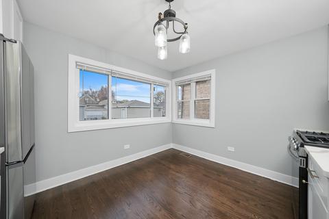 522 E 88th Pl, Chicago, IL 60619 photo 9