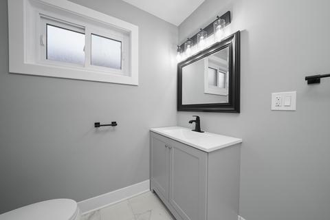 522 E 88th Pl, Chicago, IL 60619 photo 11