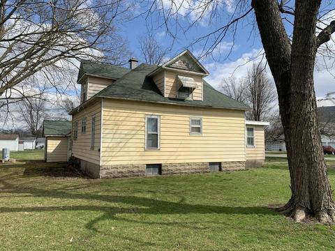 400 E Bowyer St, Bement, IL 61813 photo 3