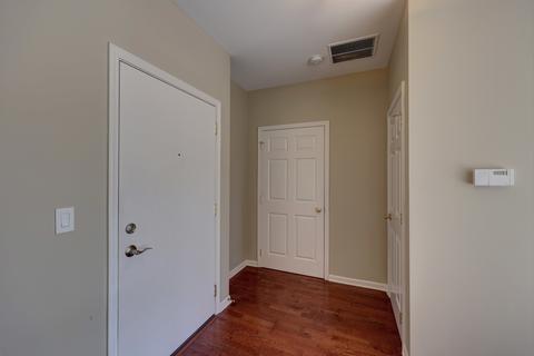 267 E Railroad Ave #204, Bartlett, IL 60103 photo 7