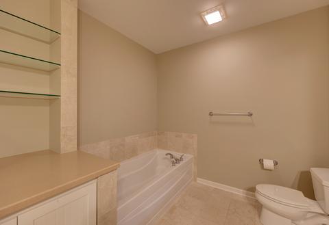 267 E Railroad Ave #204, Bartlett, IL 60103 photo 25
