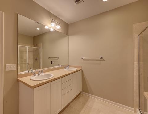 267 E Railroad Ave #204, Bartlett, IL 60103 photo 27