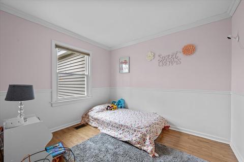 520 Parkway Dr, Wheaton, IL 60187 photo 8