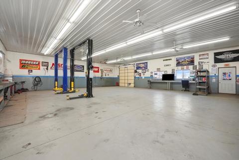 28546 S State Line Rd, Beecher, IL 60401 photo 23