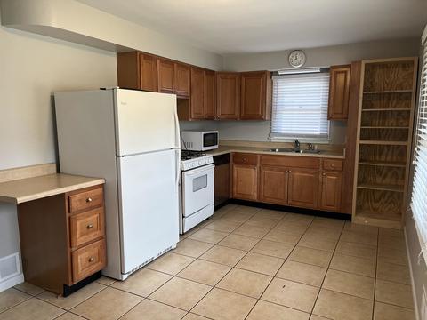 112 Park Ave, Cary, IL 60013 photo 9