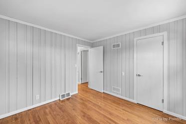 112 Park Ave, Cary, IL 60013 photo 14