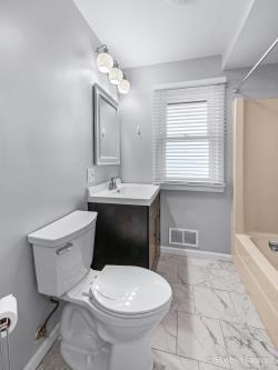 112 Park Ave, Cary, IL 60013 photo 12