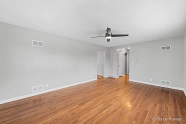 112 Park Ave, Cary, IL 60013 photo 8