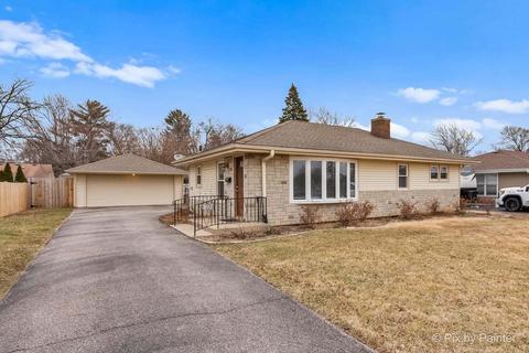 112 Park Ave, Cary, IL 60013 photo 1