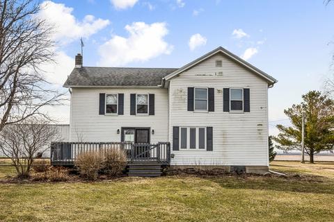 2369 Mcgirr Rd, Ashton, IL 61006