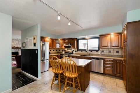 2214 E Olive St, Bloomington, IL 61701 photo 13