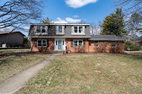 2214 E Olive St, Bloomington, IL 61701 photo 1