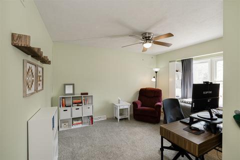 2214 E Olive St, Bloomington, IL 61701 photo 18