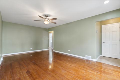 9724 S Normal Ave, Chicago, IL 60628 photo 4