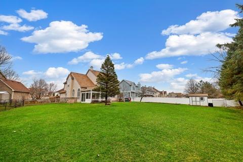 254 Shawnee Ct, Bartlett, IL 60103 photo 36