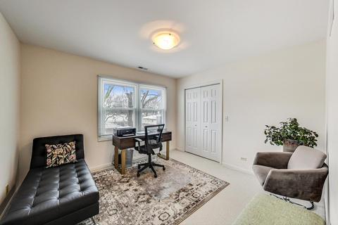 638 Hastings Rd, Wheeling, IL 60090 photo 37