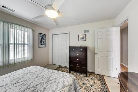 638 Hastings Rd, Wheeling, IL 60090 photo 32