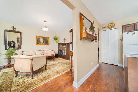 205 Shadow Bend Dr, Wheeling, IL 60090 photo 7