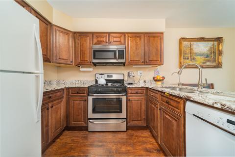 205 Shadow Bend Dr, Wheeling, IL 60090 photo 9