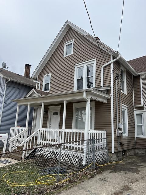523 E Benton St, Aurora, IL 60505 photo 2