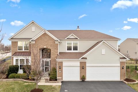 413 Devoe Dr, Oswego, IL 60543 photo 3