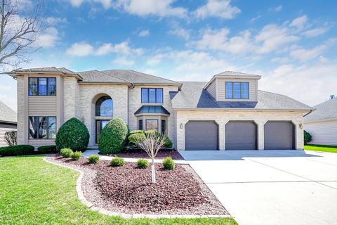 1000 Rosewood Ave, Naperville, IL 60563