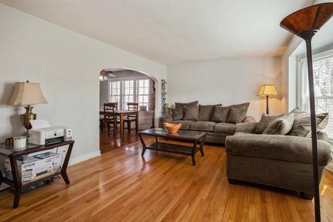 1564 N Taft Ave, Berkeley, IL 60163 photo 2