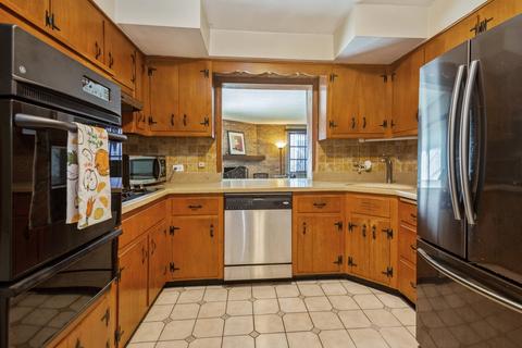 1564 N Taft Ave, Berkeley, IL 60163 photo 5