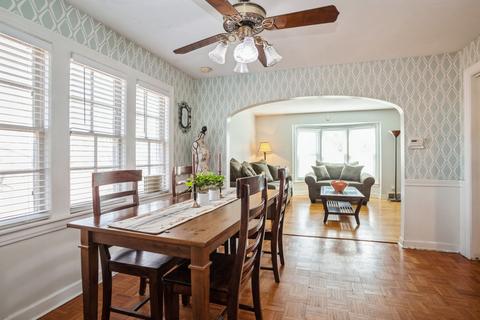 1564 N Taft Ave, Berkeley, IL 60163 photo 4