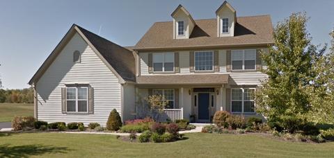 18 Hawthorn Grove Dr, Hawthorn Woods, IL 60047