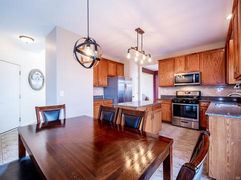 16640 Cagwin Dr, Lockport, IL 60441 photo 6