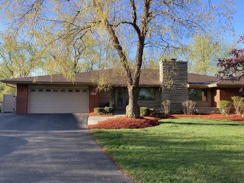 17 W251 Scheel Dr, Willowbrook, IL 60527 photo 4
