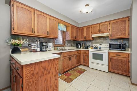 3200 Green St, Steger, IL 60475 photo 6