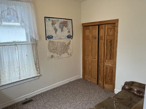 831 E Main St, Morris, IL 60450 photo 4
