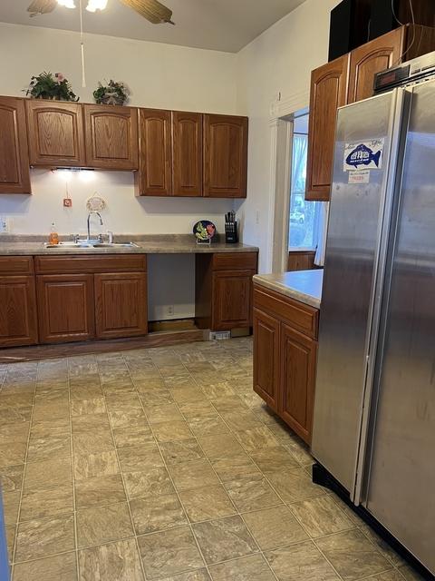831 E Main St, Morris, IL 60450 photo 10