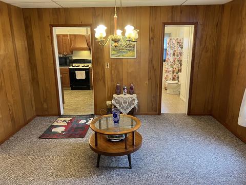 831 E Main St, Morris, IL 60450 photo 6