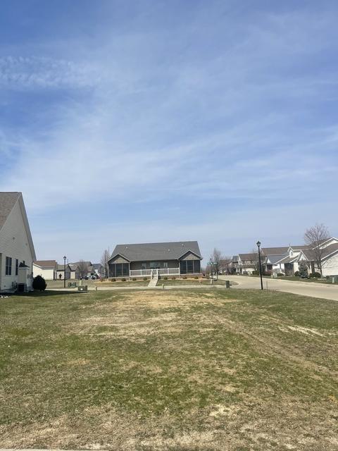 1627 1629 Belclare Rd, Normal, IL 61761 photo 1